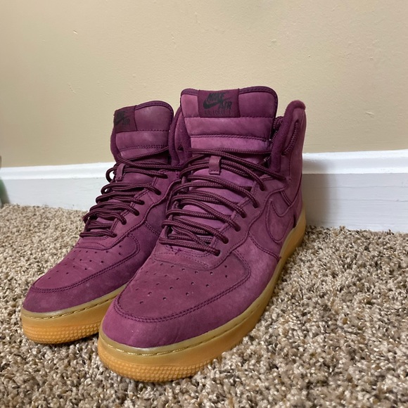 Nike size 7 - Picture 2 of 4